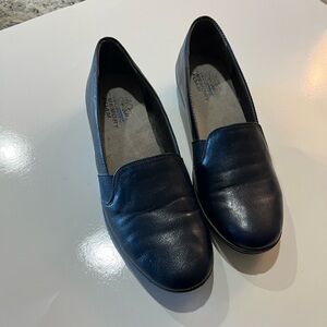 Life Stride Navy Loafers
